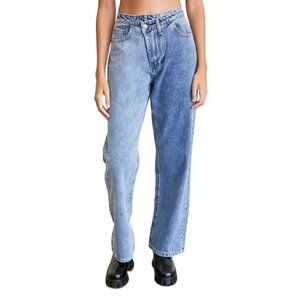 FOREVER 21 Light Denim Relaxed Crisscross-Waist Jeans, size 31